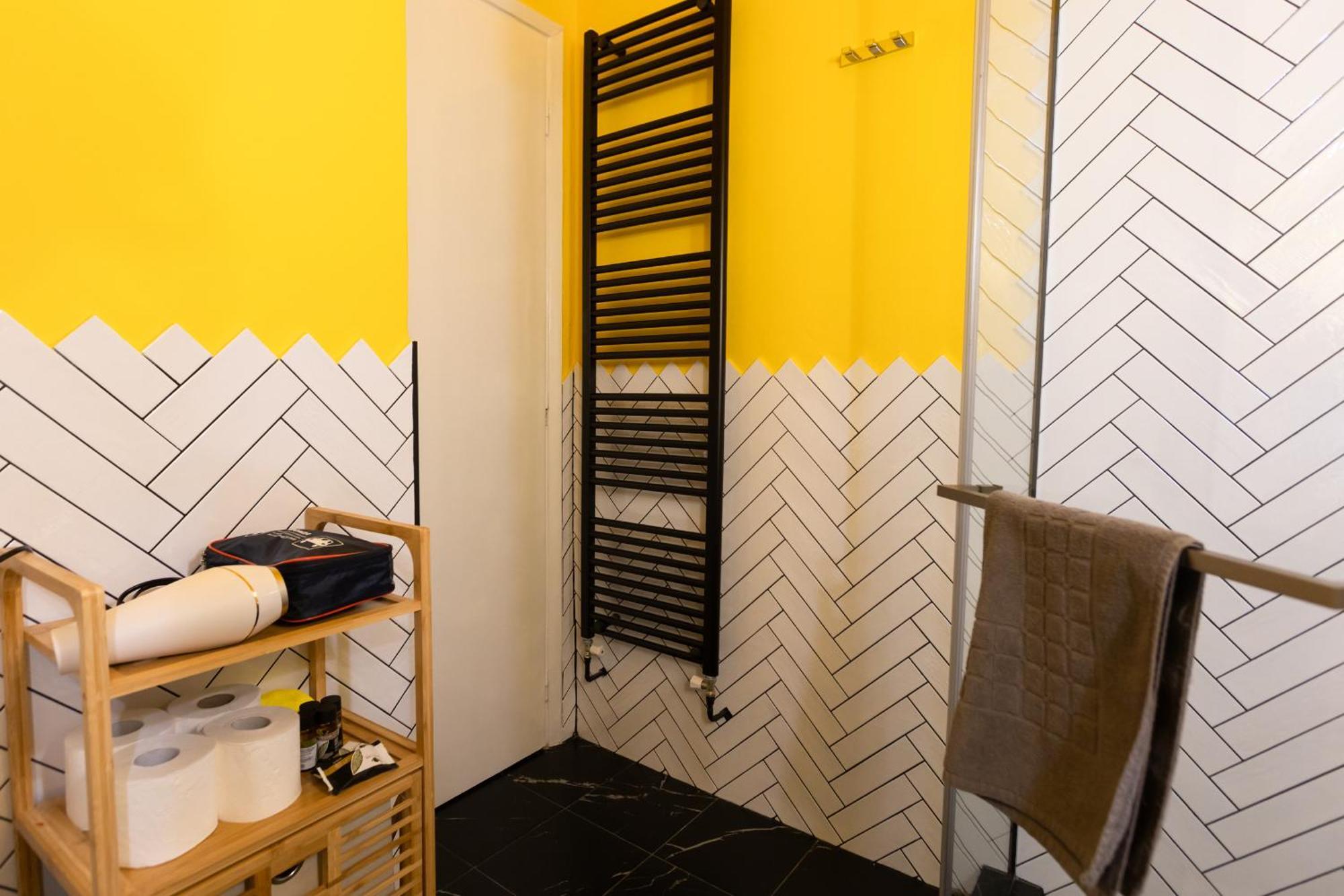 Corner House Daire Kesriye Dış mekan fotoğraf